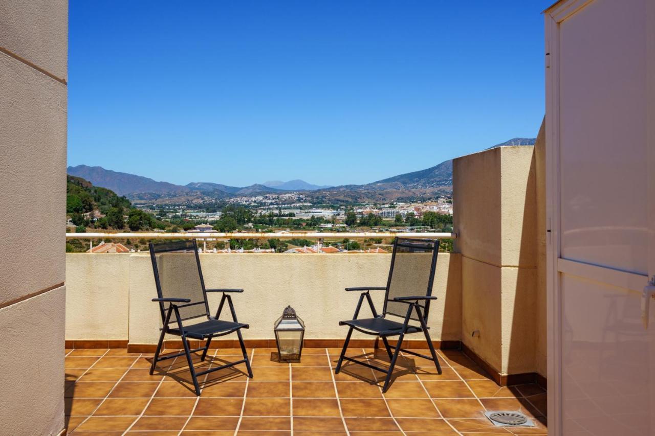 Spacious Castillo Sohail Penthouse With Jacuzzi By Costarentals - Ref 12 Appartamento Fuengirola